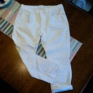 Old Navy straight Boyfriend White Jeans